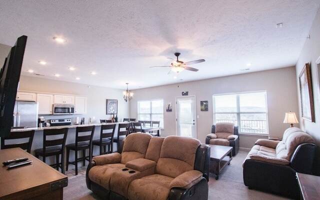 Top Tee D 3 Bedroom Condo