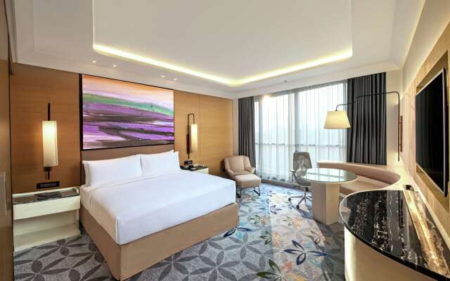 DoubleTree by Hilton Ahmedabad