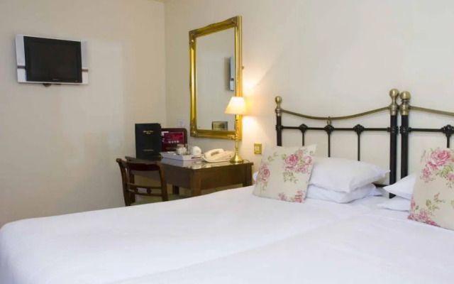 Listowel Arms Hotel