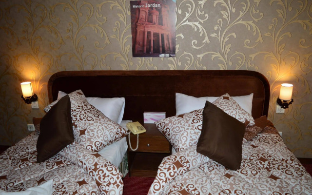 Abjar Hotel