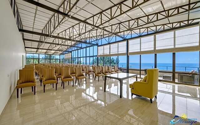 Mirage Hotel