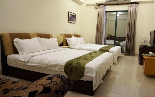 Orange Garden Hostel