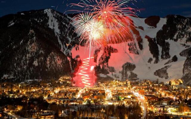 Ritz-Carlton Club, Aspen Highlands by Frias