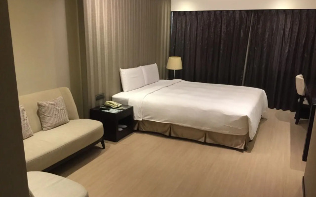 Talmud Hotel Kaohsiung LoveRiver