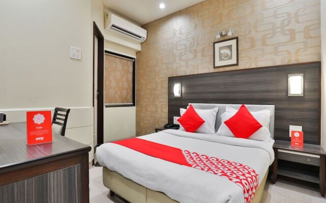 Oyo 17332 Hotel Nana'S