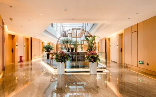 Jintang Chaoshell Baopo Hotel