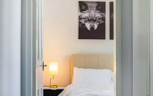 3BR Retro Escape ICC & Darling Harbour