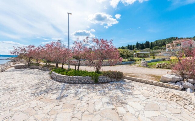 Amazing Apartment in Banj With Wifi and 2 Bedrooms