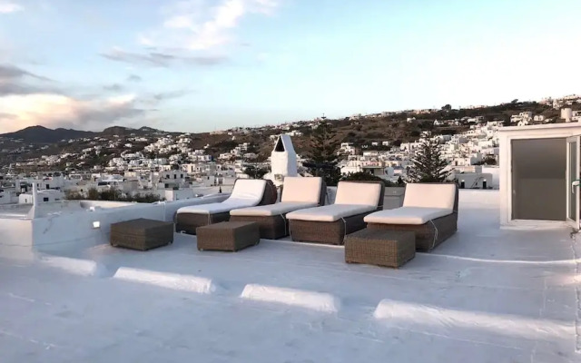 Unique Townhouse at Mykonos Chora