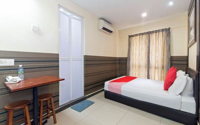 OYO 124 Hotel Seniman Sentul