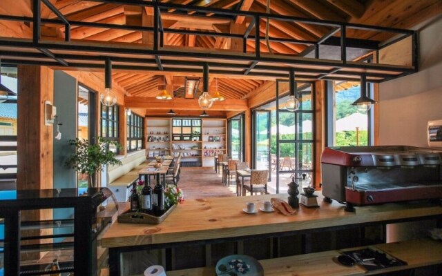 Youngwol Sosojeong Pension