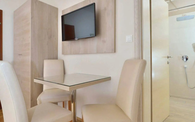 Rooms & Restaurant Matanovi Dvori