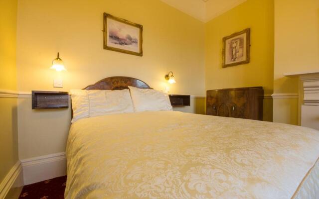 Roseleigh Guest House