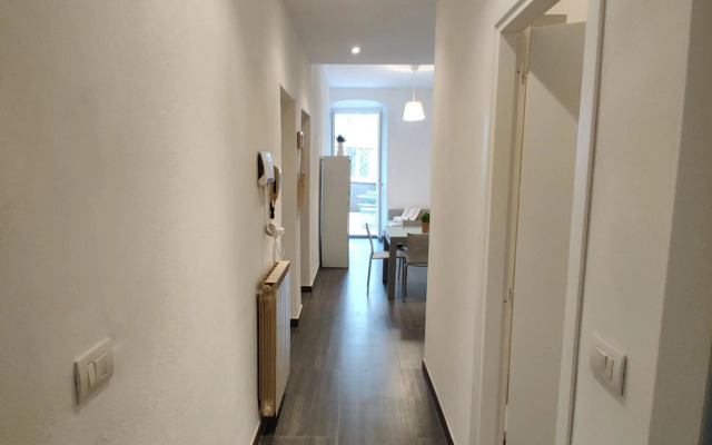 Vista sul carruggio, centro storico di Chiavari