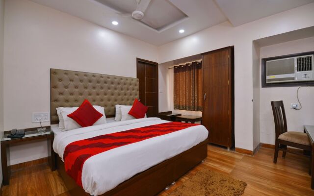 Hotel Blue Pearl Noida