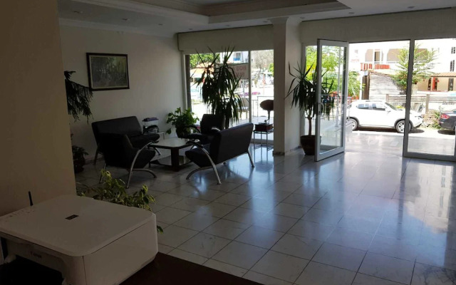 Uysal Apart