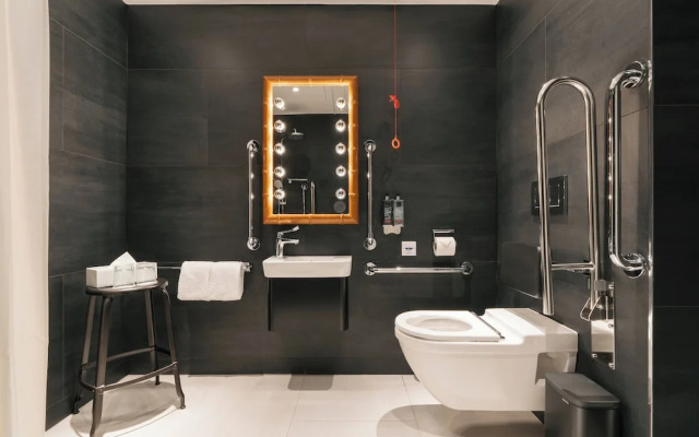 Ruby Stella Hotel London