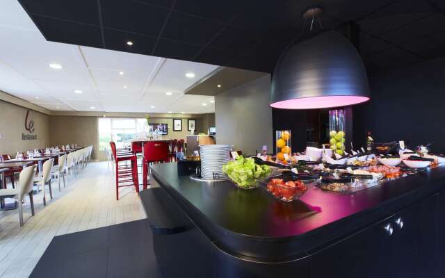 Campanile Dunkerque Armbouts