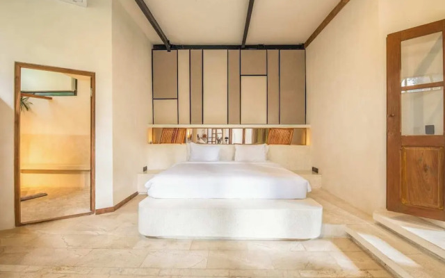 Stylish 2-br Villa With Pool, 800m Canggu Beach