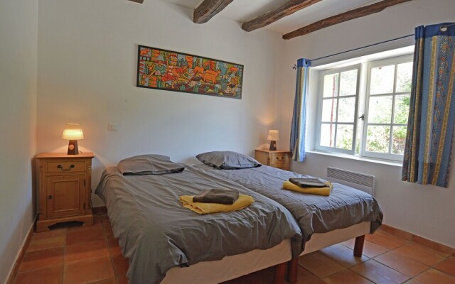Cozy Villa in Fayence with Swimming Pool