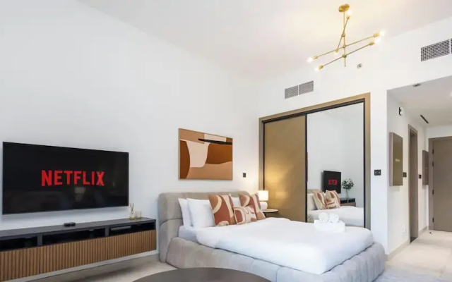 LUX The Modern Binghatti Canal Suite 2