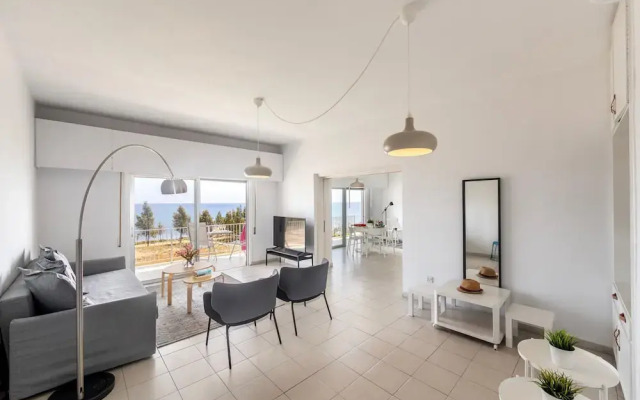 Protaras H2O Seafront Suite