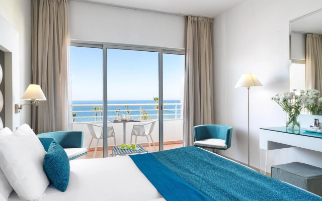 Leonardo Cypria Bay