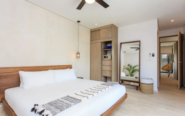 Beautifully Minimalistic Studio Wrapped in Nature by Stella Rentals