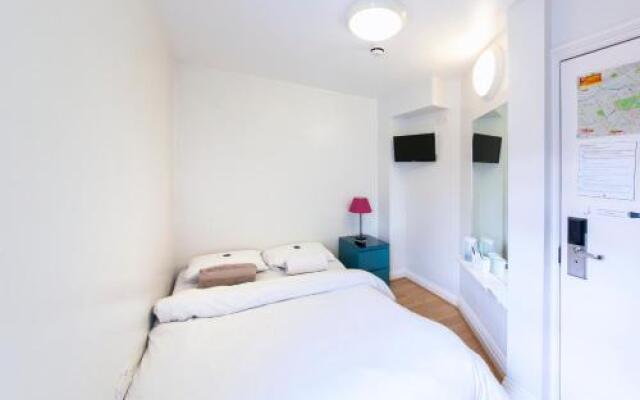 Astor Hyde Park Hostel - Adults Only