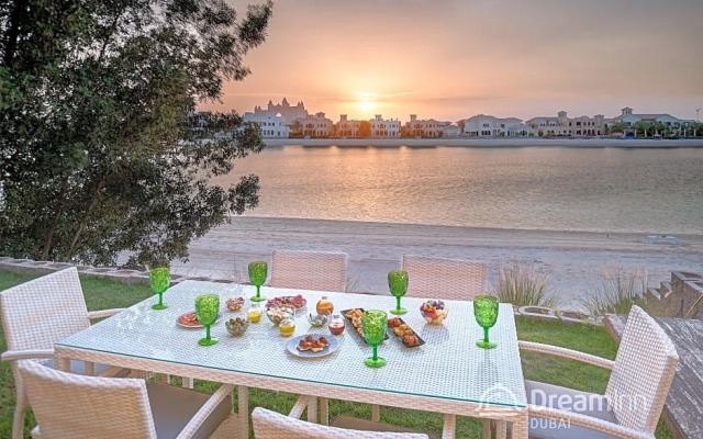 The Palm Jumeirah Villas