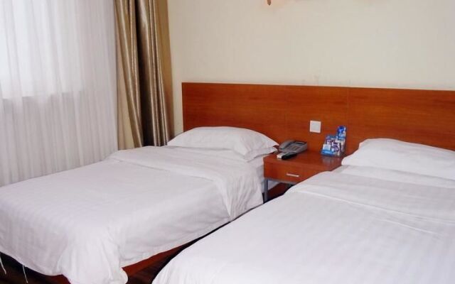Yijia Hotel