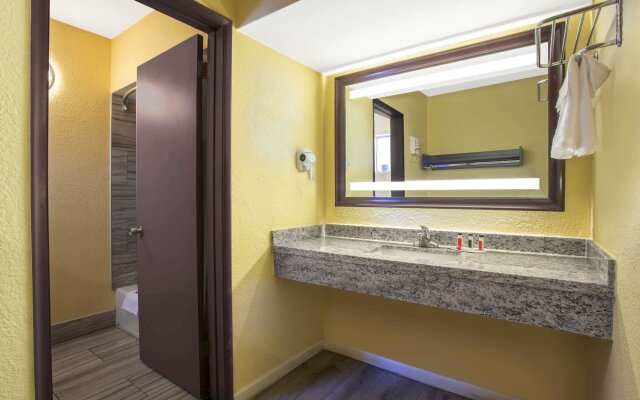 Days Inn Airport - Phoenix