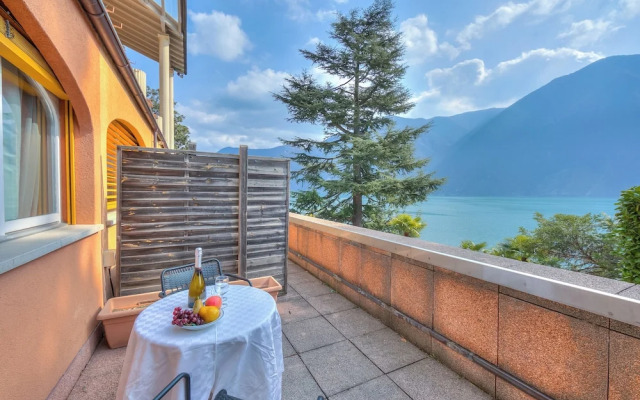 Gelsomino Apt. 5 Front Lake