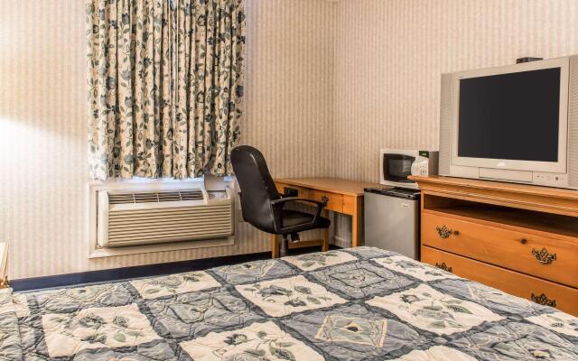 Rodeway Inn Amish Country