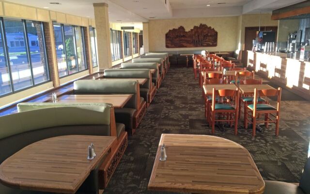 FairBridge Hotel & Conference Center Yakima
