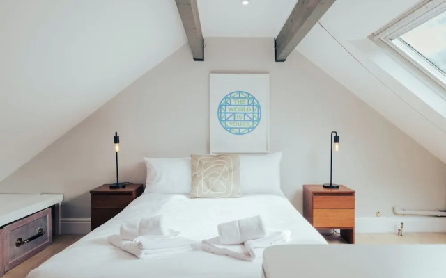 Stunning 3 Bedroom Oxford Retreat