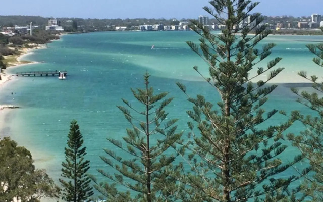 Just Perfect Apartment with Ocean Views