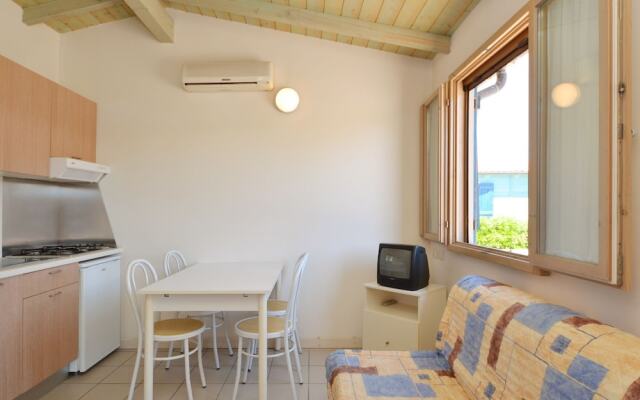 Well-Kept Bungalow with AC on the Beautiful Adriatic Coast