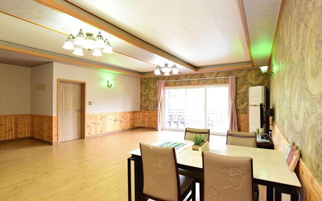 Miryang Skygarden Pension