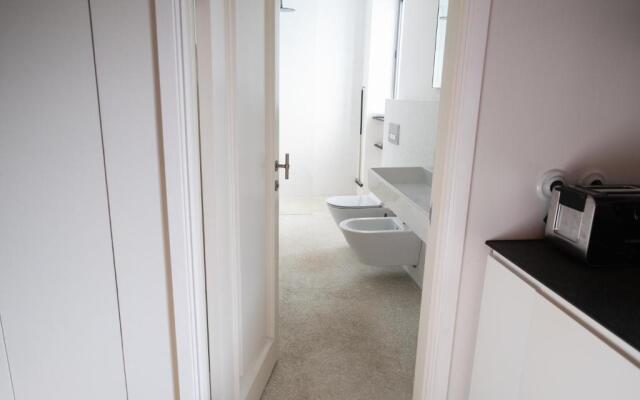 Luxury apartment lake Lago Maggiore