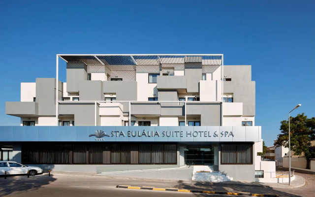 Santa Eulália Suite Hotel & SPA