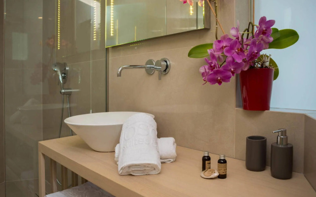 Oscar Suites & Village
