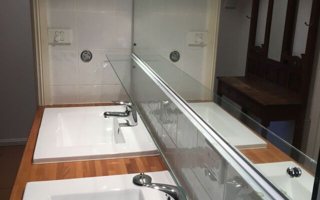 Manly Lodge Boutique Hotel