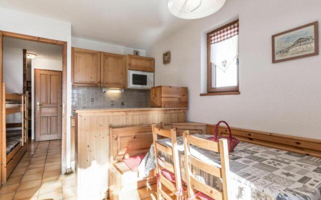Appartement La Clusaz, 2 pièces, 5 personnes - FR-1-304-53