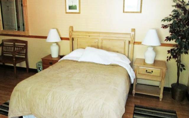 Strawberry Inn