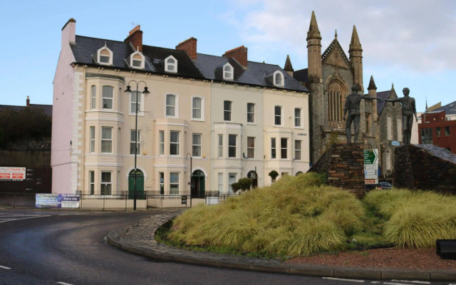 hotelImage
