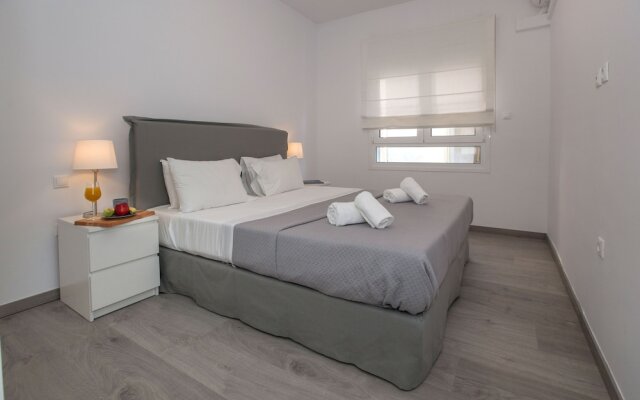 Beautiful apartment near Acropolis by GHH