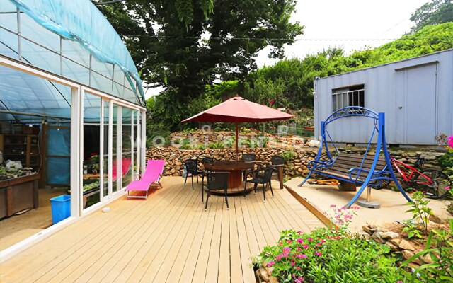 Ganghwa Plumeria Pension