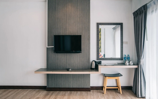 iCheck inn Chill Patong