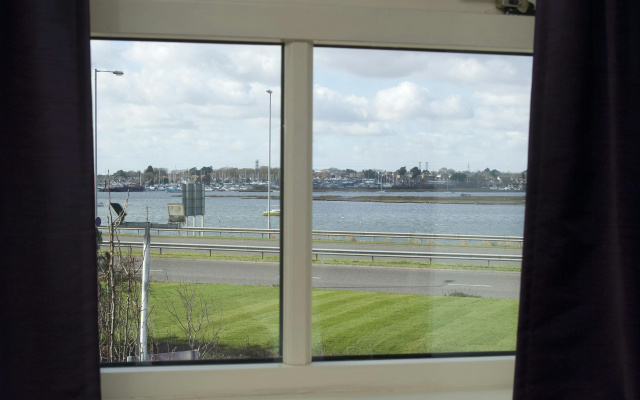 Premier Inn Poole Centre (Holes Bay)